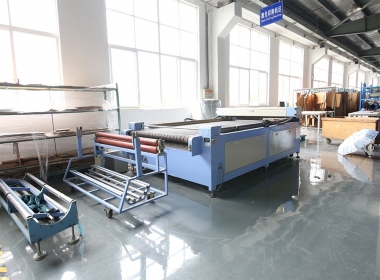 工廠(chǎng)設(shè)備